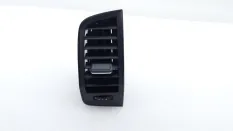 Дефлектор воздушный центральный Skoda Karoq