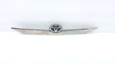 Накладка крышки багажника Toyota Camry
