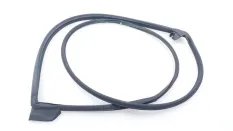 Уплотнитель двери Toyota Camry