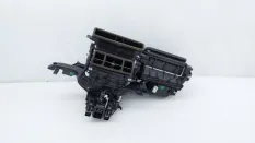 Корпус отопителя Geely Monjaro