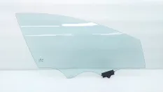 Стекло двери Hyundai i40