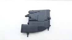 Корпус воздушного фильтра Mercedes-Benz GL-Class