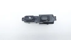Кнопка стеклоподъемника Kia Soul