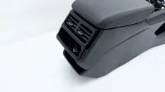 Центральная консоль Geely Monjaro