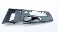 Накладка консоли Geely Monjaro