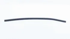 Уплотнитель капота Geely Monjaro