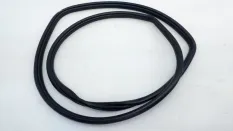 Уплотнитель проема двери Toyota RAV4