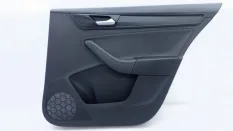 Обшивка двери Volkswagen Polo