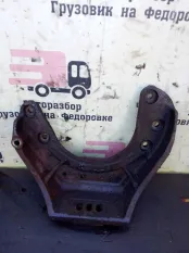 Кронштейн двигателя передний Renault Trucks Magnum
