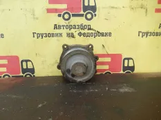 Помпа водяная Iveco Eurotech CURSOR8 1998
