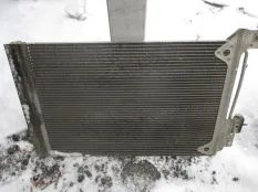 Радиатор кондиционера Iveco Stralis CURSOR10 2003