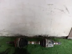 Приводной вал передний Toyota Hilux GUN125R-DNFSXW