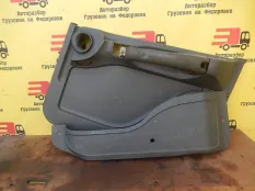 Обшивка передняя правая Scania 1998