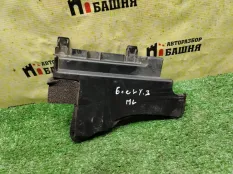 Дефлектор радиатора передний левый Geely Monjaro