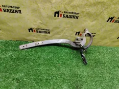 Петля багажника левая Volkswagen Touareg GP AXQ