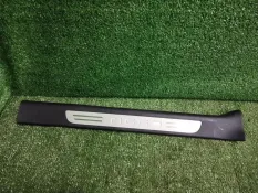 Накладка на порог салона передняя правая Chery