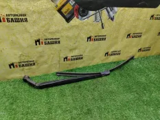 Поводок дворника передний левый Lexus LX570 URJ201