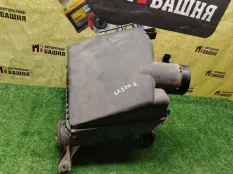 Корпус воздушного фильтра Lexus LX570 URJ201 3URFE