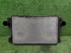 Радиатор интеркулера Volkswagen Amarok CSHA 2012
