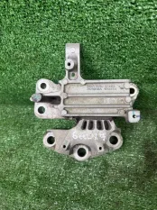 Подушка АКПП Geely Monjaro KX11 JLH-4G20TDB 2024