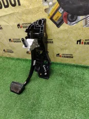 Педаль тормоза Geely Monjaro KX11 JLH-4G20TDB 2023