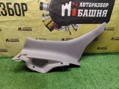 Накладка на стойку кузова задняя левая Mitsubishi