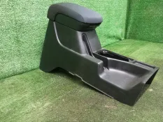 Консоль центральная Mitsubishi L200 KB4T