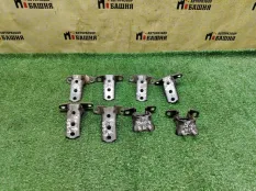 Петля двери Mitsubishi L200 KB4T 4D56-6-20L 2011