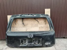 Крышка багажника Infiniti QX56 JA60
