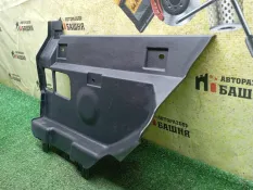 Накладка на торпедо правая Geely Monjaro KX11