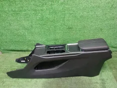 Консоль центральная Geely Okavango VX11-A1