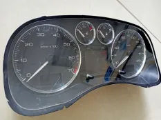 Панель приборов Peugeot 307