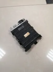 Блок управления двигателем Audi 100