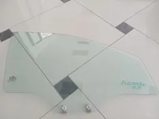 Стекло двери Kia Picanto