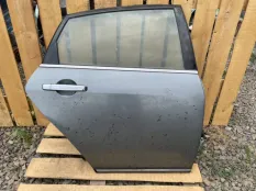 Дверь Nissan Teana