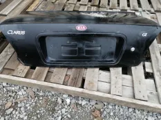 Крышка багажника Kia Clarus