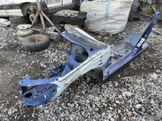 Пороги левый,правый Peugeot 206