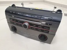 Магнитола штатная Mazda Mazda3