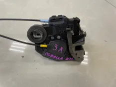 Замок двери Toyota Corolla