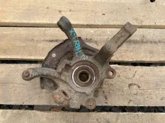 Кулак поворотный Nissan X-Trail