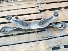Подрамник Opel Vectra
