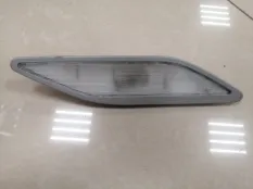 Плафон подсветки салона BMW 5-Series