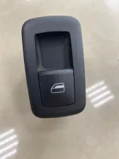 Кнопка стеклоподъемника Jeep Cherokee