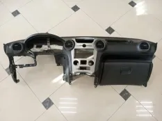 Парприз (торпедо) Kia Carens