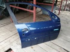 Дверь Peugeot 206