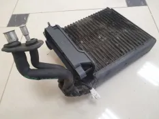 Испаритель кондиционера Toyota Prius