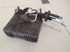 Испаритель кондиционера Mazda Premacy