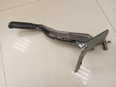 Рукоять стояночного тормоза Renault Fluence