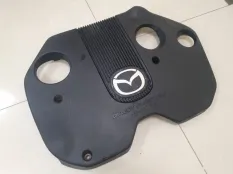 Декоративная крышка двигателя Mazda Premacy