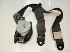 Ремень безопасности Mitsubishi L200